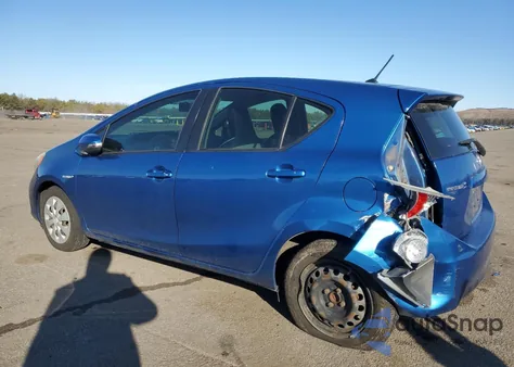 2013 Toyota Prius C z USA, uszkodzony, nr VIN JTDKDTB38D1546292